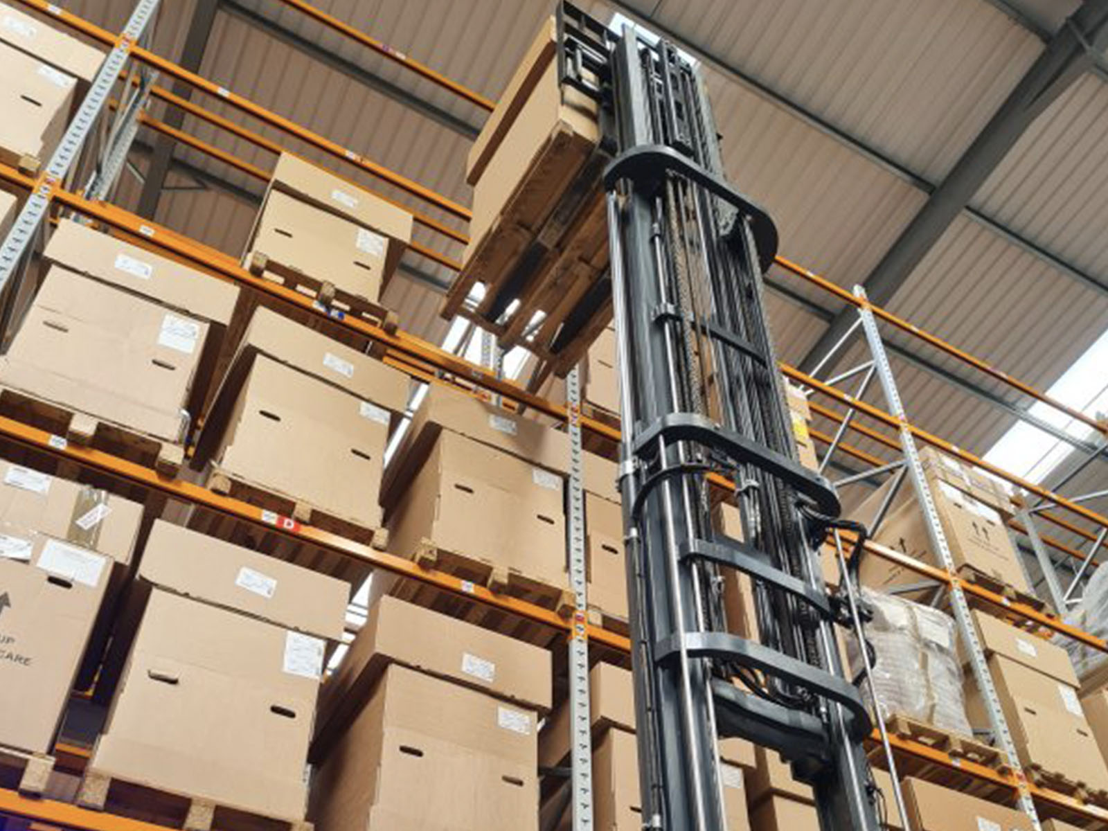 dawsons-help-hsl-control-delivery-and-storage-cs-3